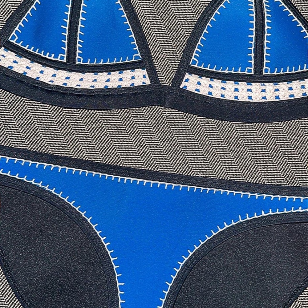 TRIANGL 2-piece Bikini Set 👙🦋🌚 - Picture 3 of 7